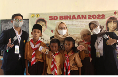 Mahasiswa Farmasi UNEJ Gelar Kegiatan Pengembangan Apoteker Cilik di SD Binaan