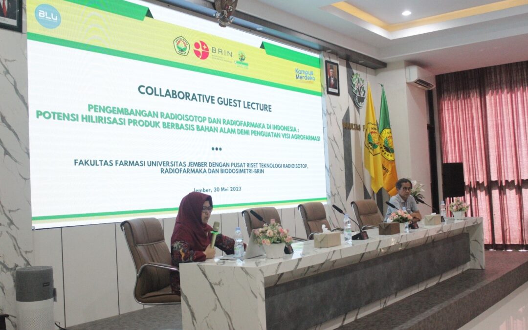 Kenalkan Teknologi Radiosotop, Radiofarmaka, dan Biodosimetri, Fakultas Farmasi Gelar COLLABORATING GUEST LECTURES Bersama BRIN