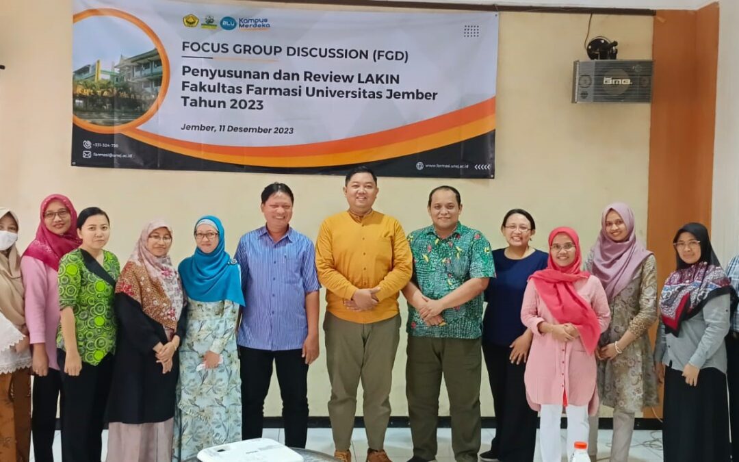 Fakultas Farmasi Adakan Focus Group Discussion (FGD) Penyusunan dan Review Laporan Kinerja (Lakin) Tahun 2023
