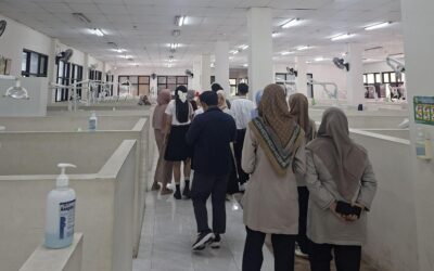 Keseruan Hari Ketiga Student Exchange Walailak University: Eksplorasi Fasilitas Kesehatan Hingga Praktek Laboratorium
