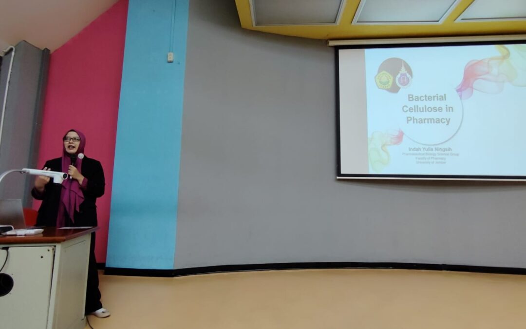 Kuliah Tamu Internasional di Walailak University, Thailand: Aplikasi Selulosa Bakteri di Bidang Farmasi
